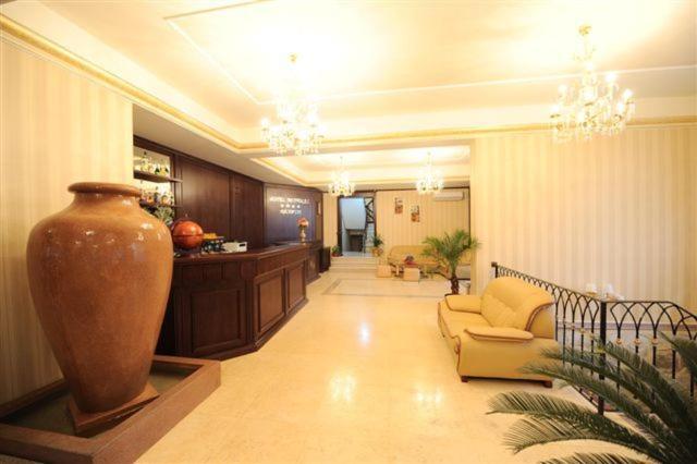 Hotel Mondial - Baia ภายนอก รูปภาพ